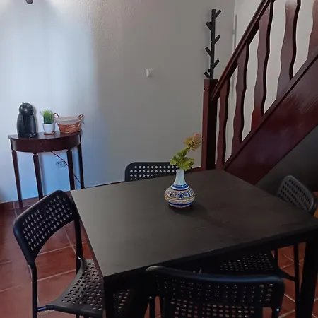 Recanto Do Largo Semesterbostad Linhares (Guarda)